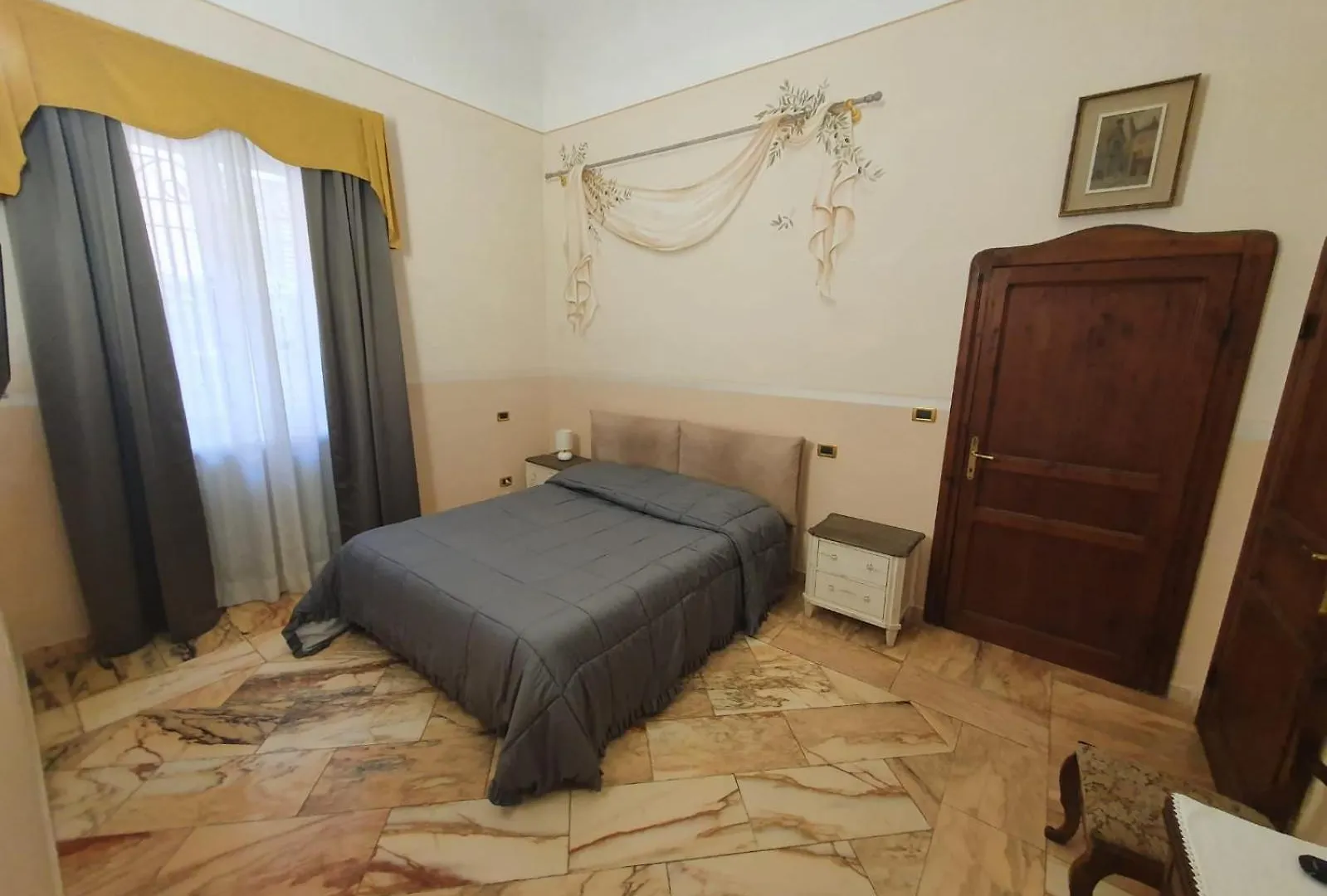 Villa Il Lauro Pisa 0*,  Italy